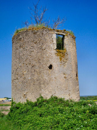 Airvault