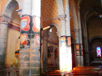 Intrieur glise